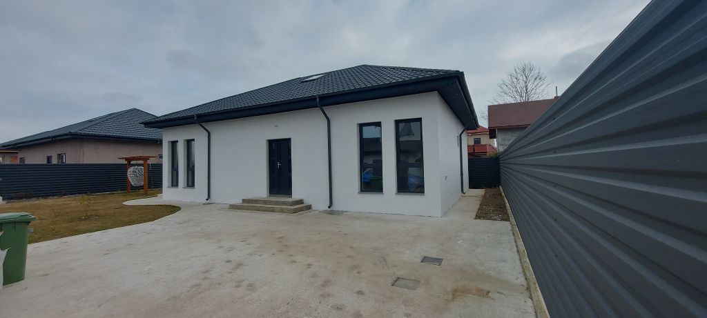 Casa individuala de vanzare in Peris | Zona centrala | Toate utilitati - Poză 2