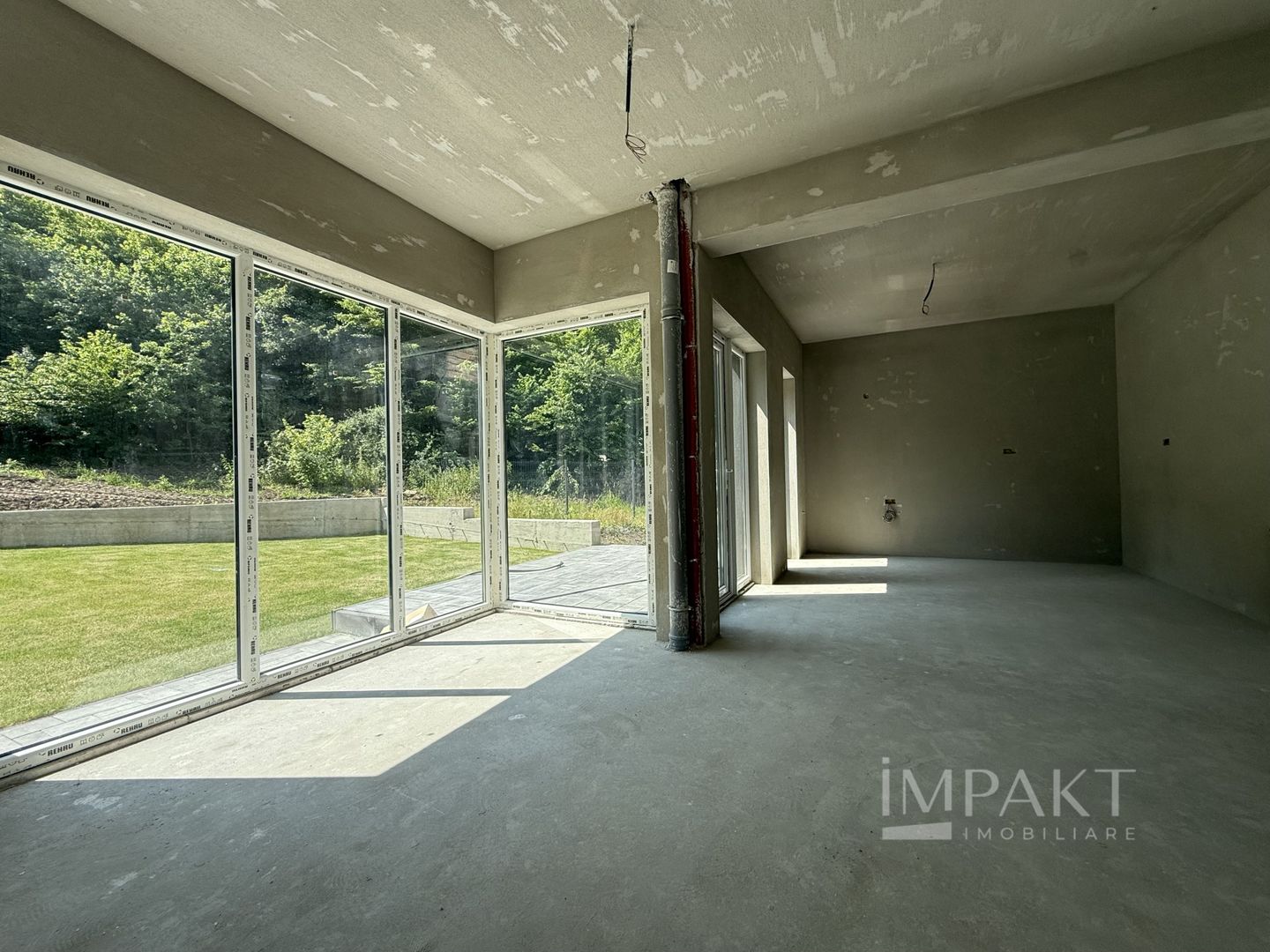 Case cuplate la liziera padurii , ideale pentru 2 familii ! - Poză 9