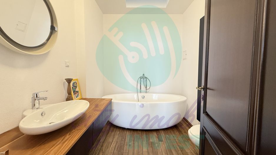 CASA ART-DECO CONSOLIDATA in 2011 cu gradina de 160 mp - Poză 17