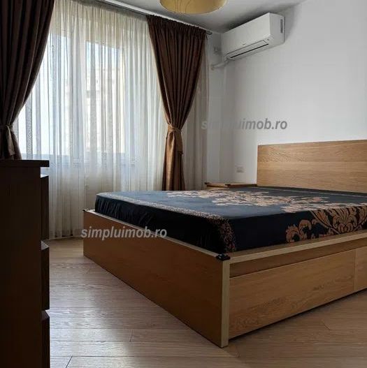 Decomandat Renovat Spatios 4 Camere Colentina - Poză 1