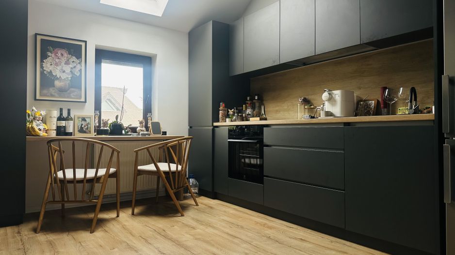 Apartament cu personalitate – 2 camere, 65 mp, tavan înalt 3,40 m | Dumbravita - Poză 3