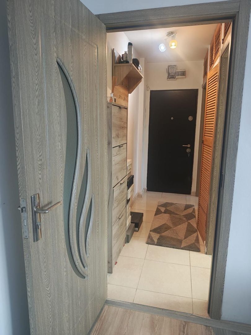 Apartament mobilat si utilat modern - Poză 5