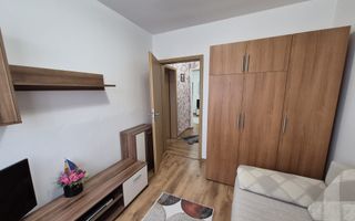 Apartament 3 Camere, Et.6, Semidecomandat, 42 mp, Zona Cetate - Poză 7