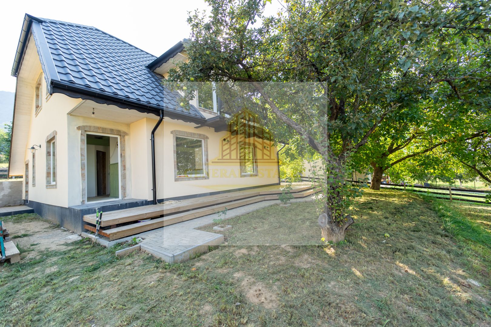 Casa de vacanță din Tohănița – locul unde muntele întâlnește liniștea - Poză 22