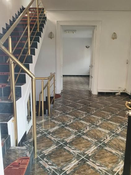 vila 7 camere birouri-sediu firma Cotroceni - Poză 14