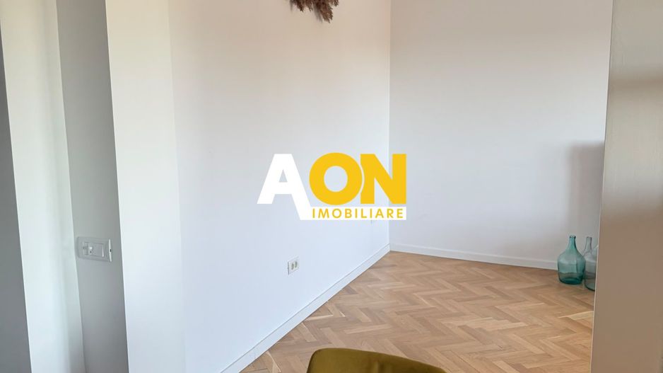 Apartament ultrafinisat, mobilat și utilat – vedere Cetatea Alba Iulia - Poză 15