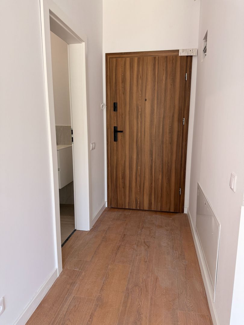 🏡 Apartament finisat premium cu terasă și priveliște liberă 🌿 - Poză 9