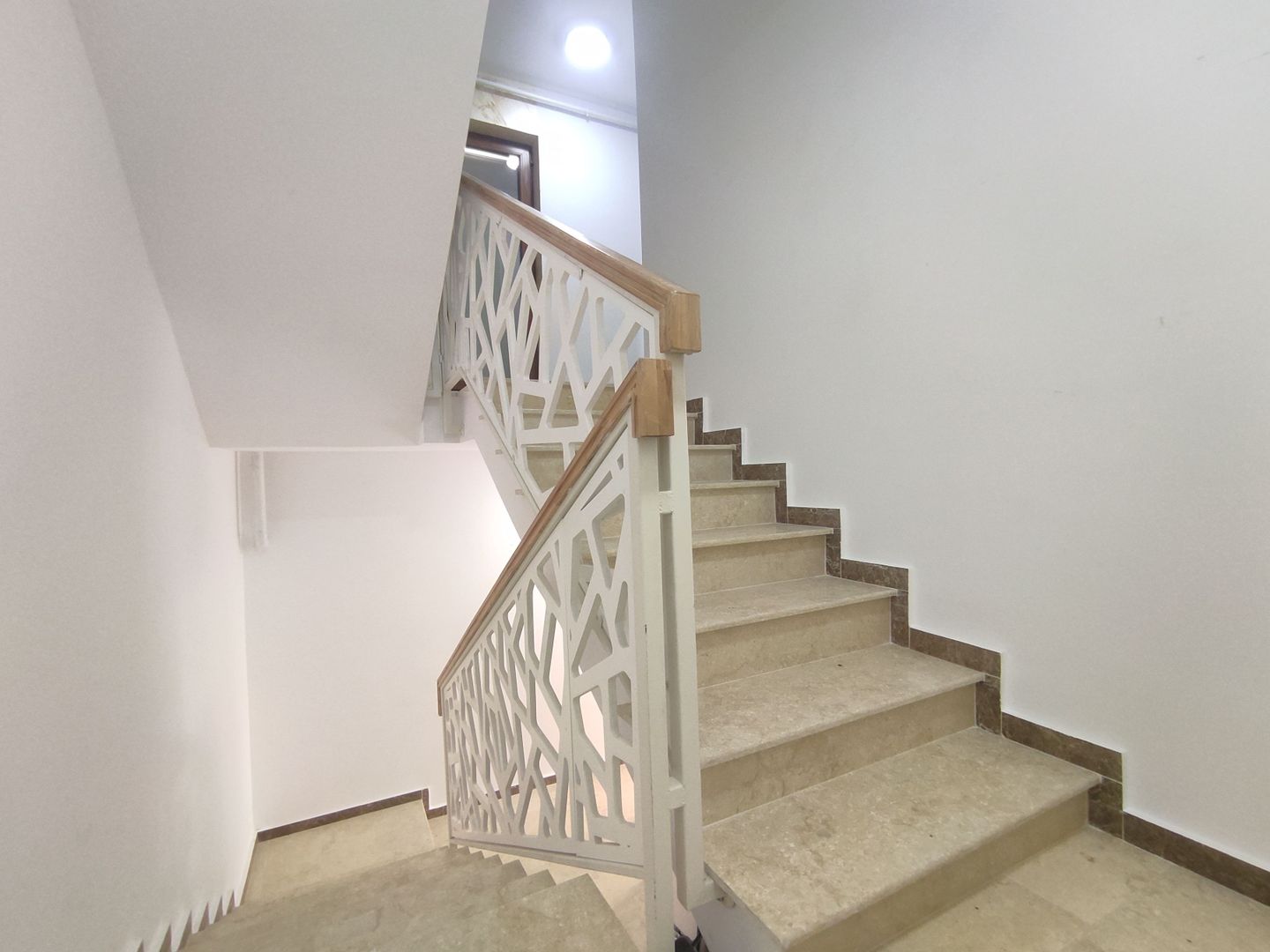 Vânzare apartament 2 camere lângă parcul Bazilescu - Poză 20