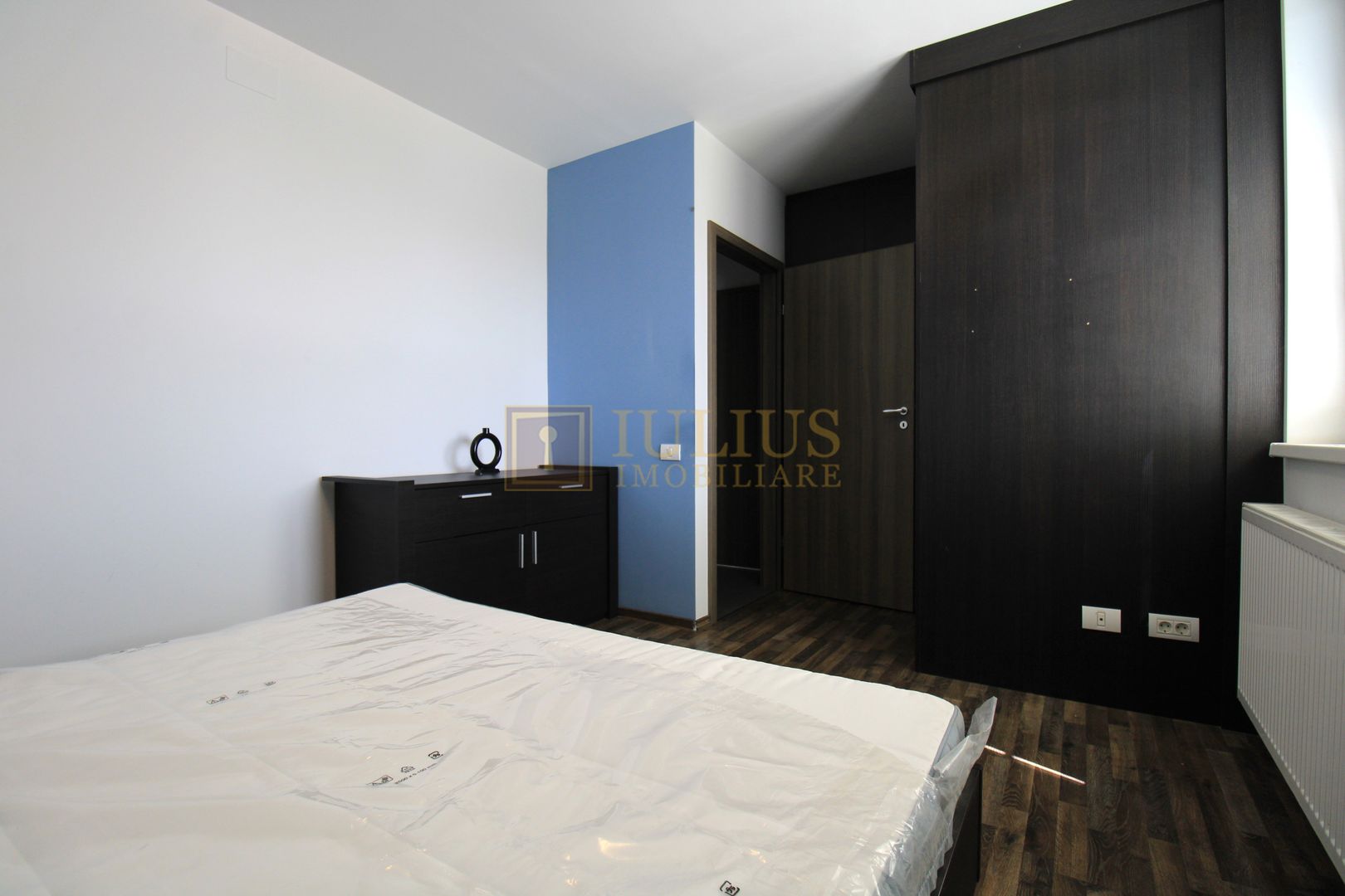 Dumbravita, 2 camere, centrala proprie, parcare - Poză 10