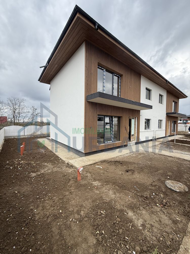 Casă duplex, finisată, în cartierul Hlincea, Visan - Poză 1