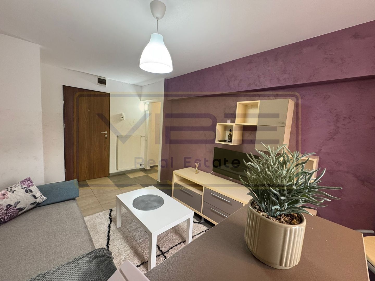 Apartament 2 camere modern  Podu Ros 15 min Palas Mall - Poză 1