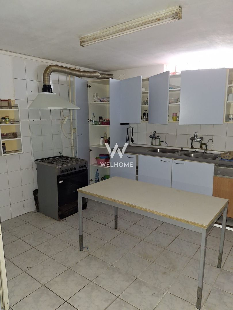 Casa cu 15 camere de vanzare in Bazna, Sibiu ( azil, pensiune) - Poză 9