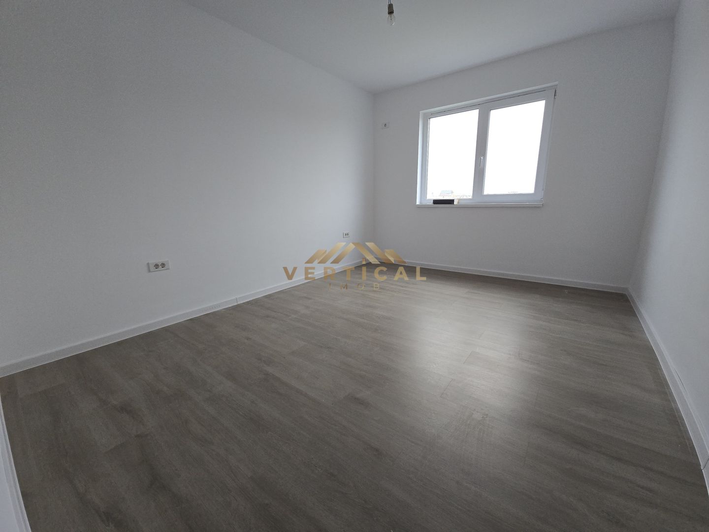 119k€! 3 Camere, 2 Bai, pod, Berceni/Vidra - Poză 7