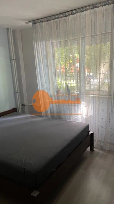 2 Camere 4 minute Metrou Gorjului-Bloc Reabilitat - Poză 4