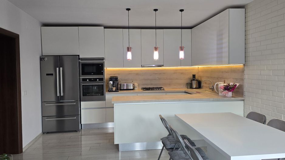 Casa Constructie Noua Les + Teren 4900 MP - Poză 4