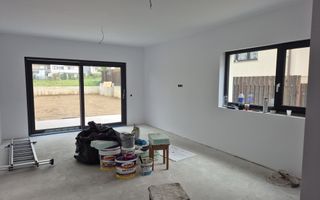 DUPLEX de vanzare | 180 mp + 320 mp curte | EUROPA - Poză 6