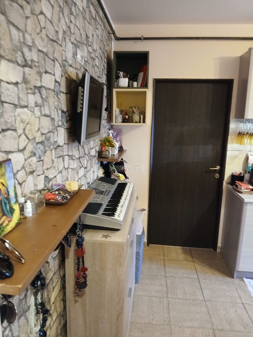 Apartament 2 camere cu 2 balcoane și pod – zona Torontalului - Poză 16
