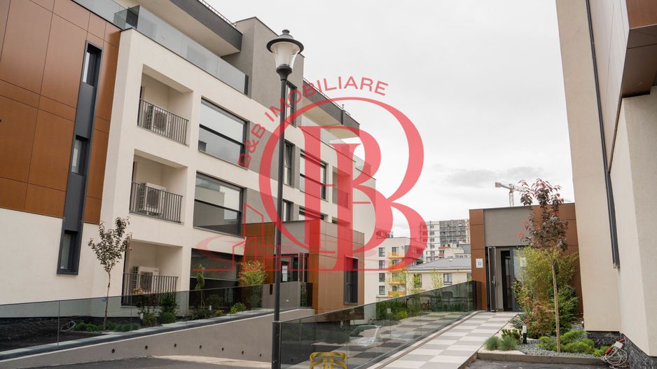 3 camere Titan Pallady - pompa de caldura- panouri solare - Poză 4