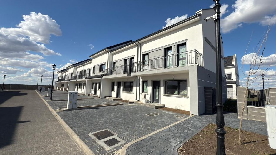 Dezvoltator - Case Premium într-un Cartier Privat. - Poză 14