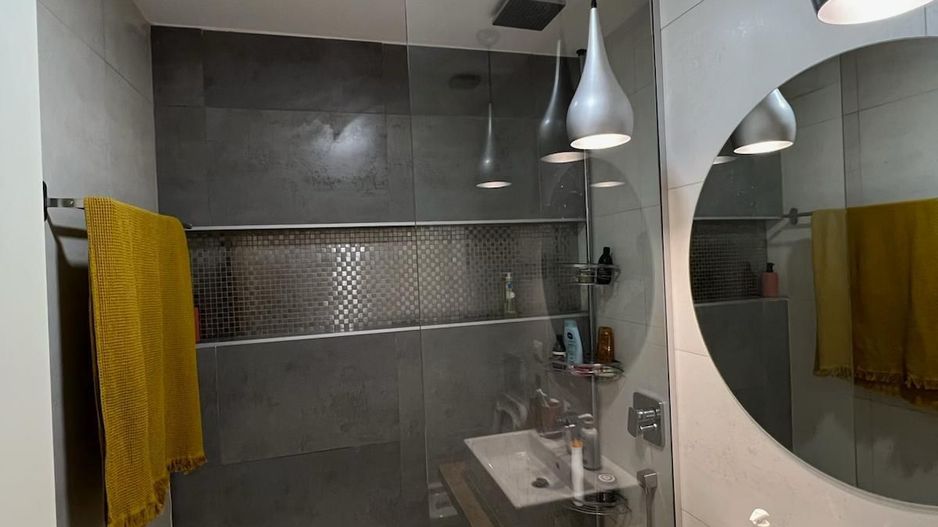 2 CAMERE | THE ADDRESS 102 || BARBU VACARESCU - Poză 12