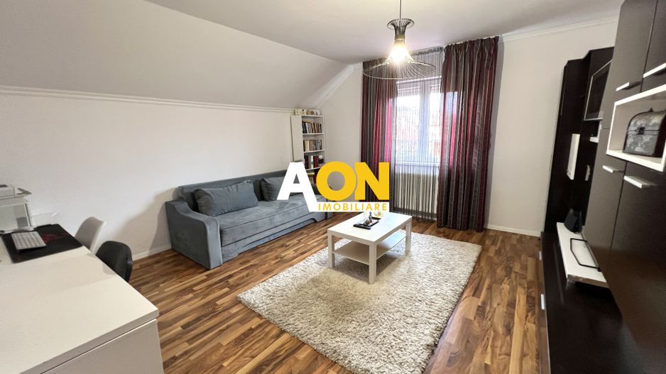 Casa de vanzare - 5 Camere, 2 Bai,  Garaj, 1000mp Teren - Poză 19