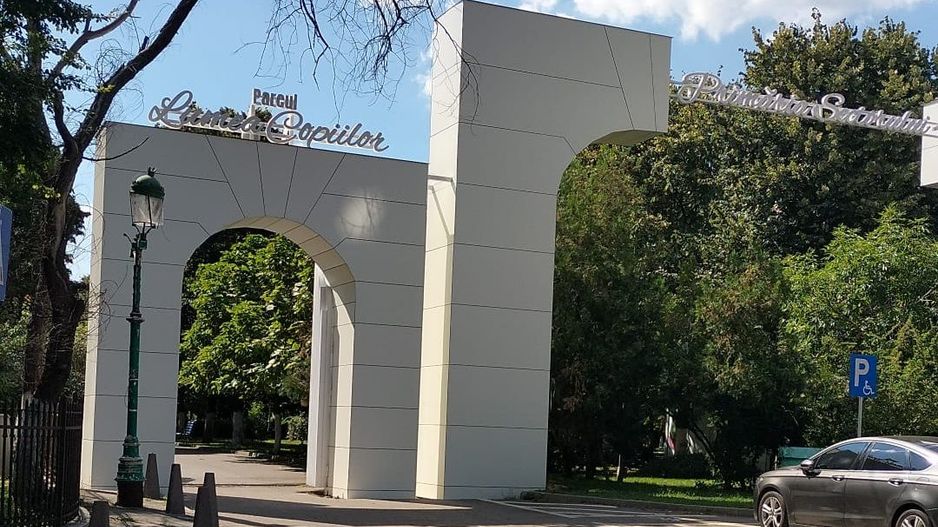 Apartament 3 camere, vedere Delta Vacaresti, langa Parc Tineretului, Pridvor. - Poză 1