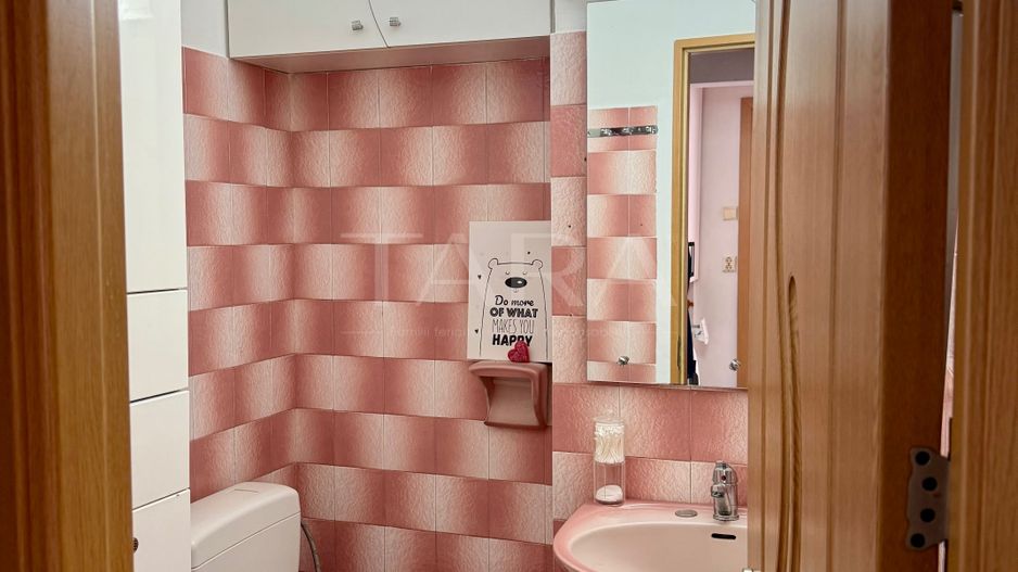 Vanzare apartament  decomandat zona Titulescu - Poză 7