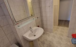 Apartament cu 3 camere, 65 mp, decomandat, zona strazii Primaverii - Poză 6