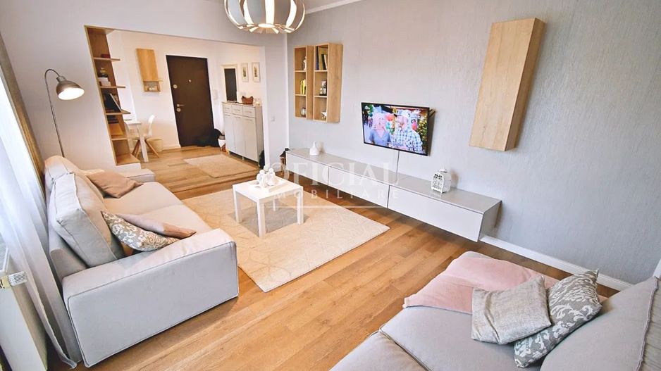 Apartament 63 Mp | 3 Camere | Intermediar |  Balcon | Gheorgheni Azuga - Poză 2