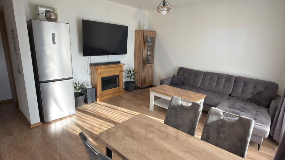 Apartament modern 3 camere balcon 10 mp parcare privata in Terezian - Poză 1