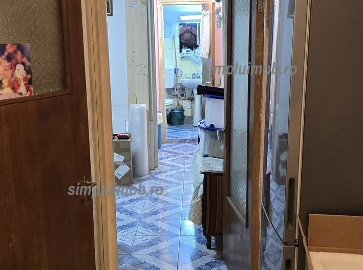 3 Camere Spatios Parcare Resita Huedin - Poză 9