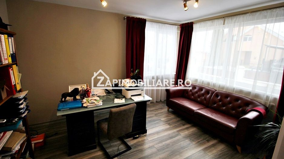 Casa D-P-E, 5 camere 200 mp,1.000 mp teren, garaj, semineu - Poză 5