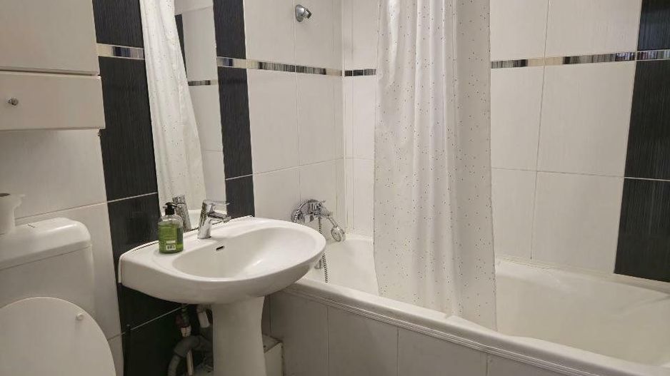 APARTAMENT LUMINOS METROU POLONA - Poză 5