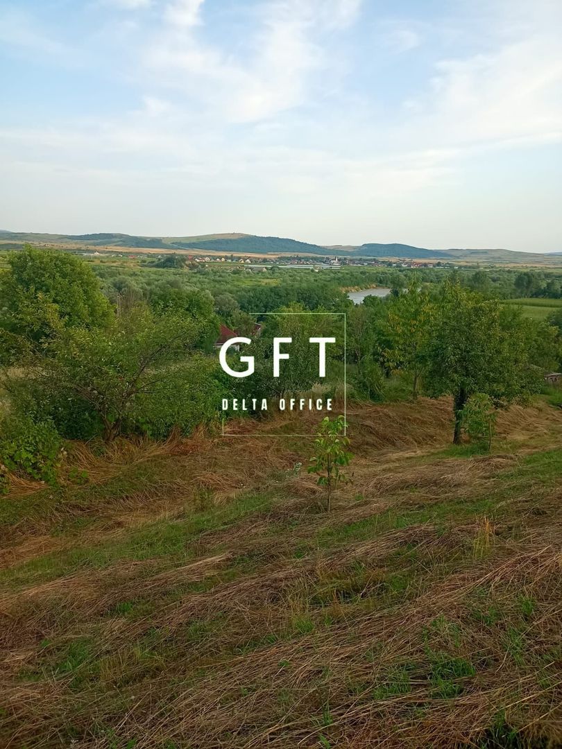 Casa de vanzare in Piatra com. Chiuza cu teren de 30Ari. - Poză 20