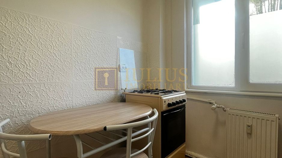 Aproape de UMFT, o camera, pet-friendly. - Poză 6