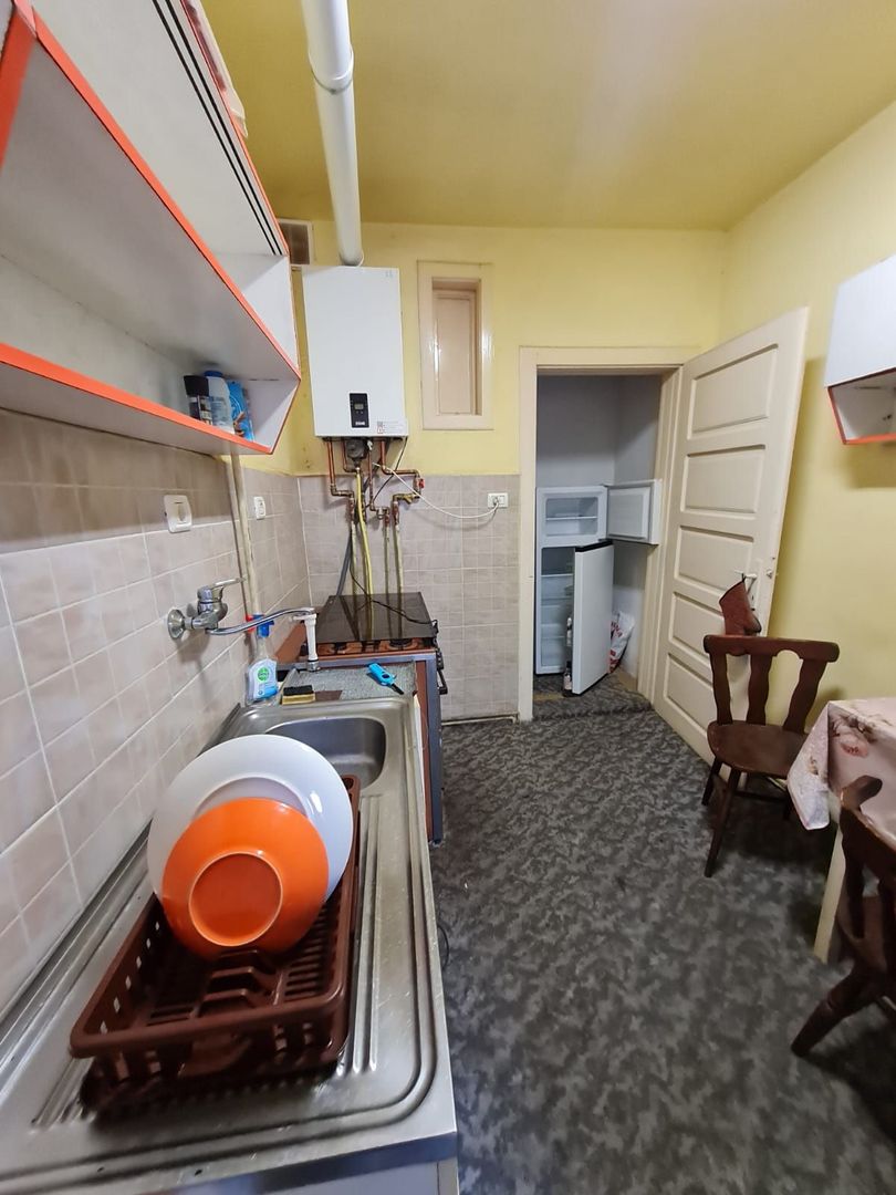 Apartament 2 camere la curte - Poză 5