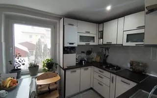 APARTAMENT DE VANZARE IN SIRET – 4 camere | Etaj 1 - Poză 14