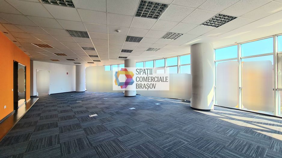 Spatiu birouri de închiriat Brasov - 156 mp # spatii-comerciale-brasov.ro - Poză 2