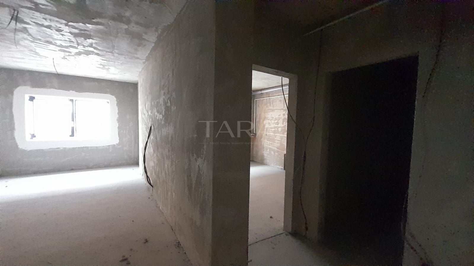 Vanzare apartament cu 3 camere  in Apahida, aproape de zona centrală. - Poză 1