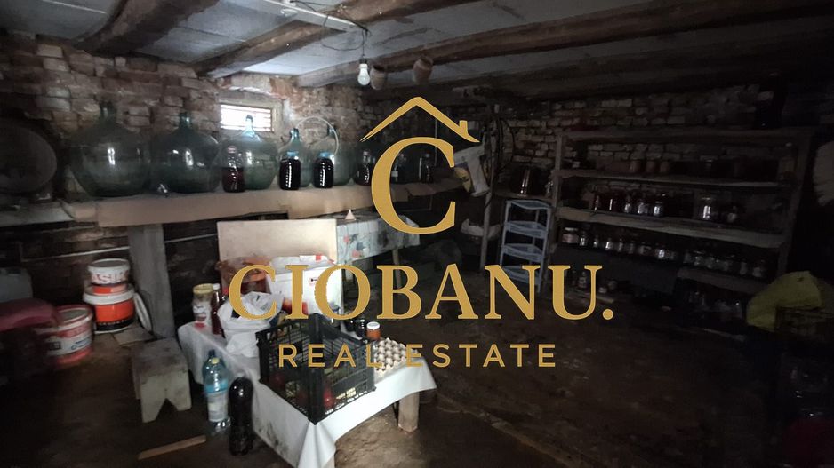 Casa +1.800 mp teren intravilan de vanzare zona Popoveni - Poză 13