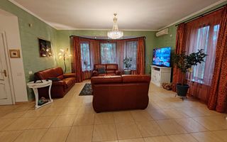 Vila care redefinește echilibrul între rafinament, spațiu și liniște - Poză 20