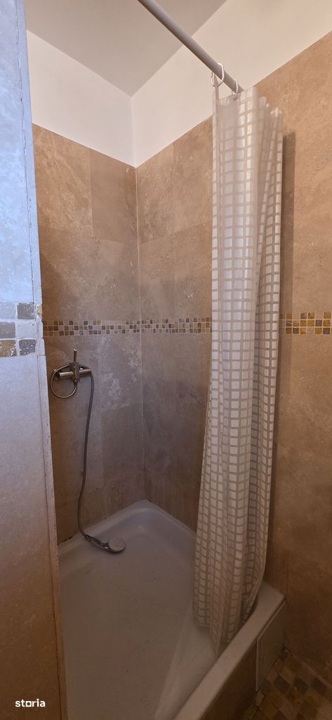 Vila 150mp utili, zona centrala si linistita, ideal birou sau locuinta - Poză 12