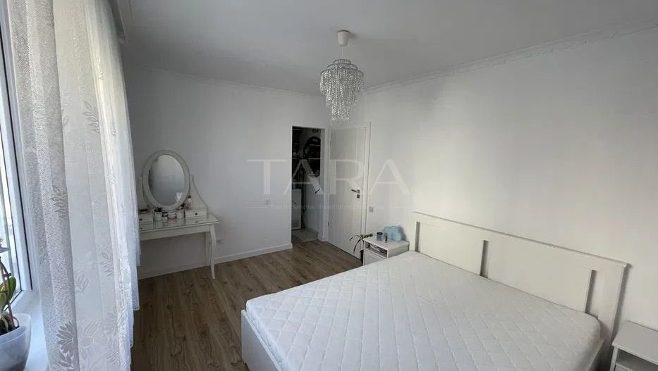 Apartament cu 3 camere de vanzare in Floresti - Poză 5