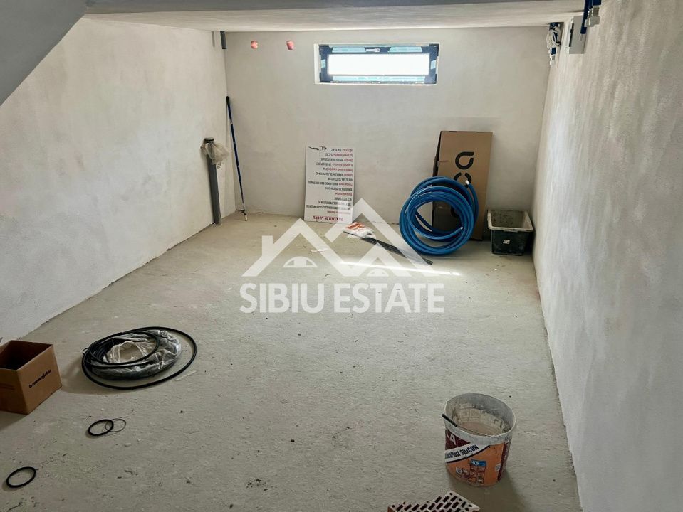 Casa individuala generoasa 5 camere, carport si pivnita curte 500 mp - Poză 10