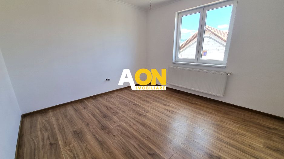 De vanzare casa individuala 4 camere, finisata,  490mp teren - Poză 3