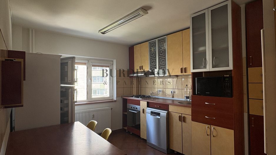 Apartament cu 2 camere - decomandat - Mega Mall - Pantelimon - Poză 5
