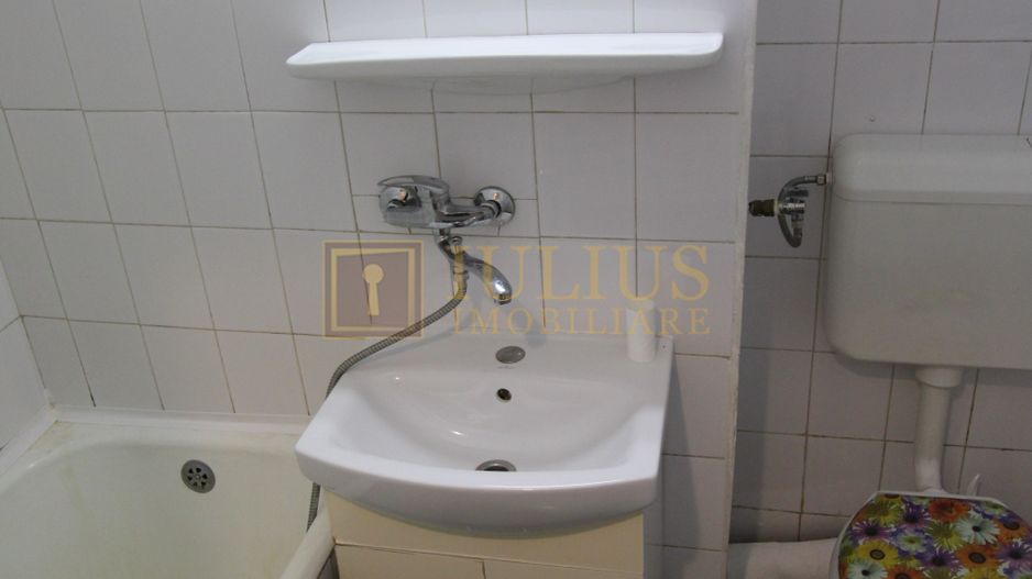 2 camere, situat la 2 minute de  Complexul Studentesc, ideal pentru studenti - Poză 6