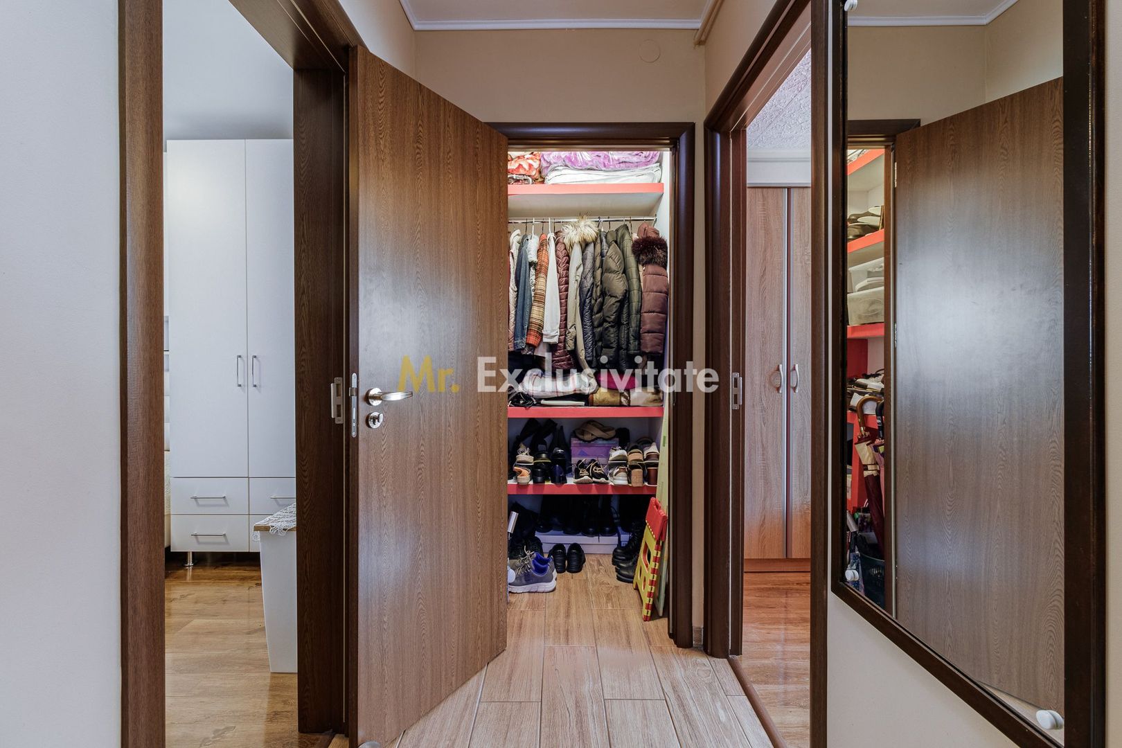 3 camere complex apusului - Poză 9