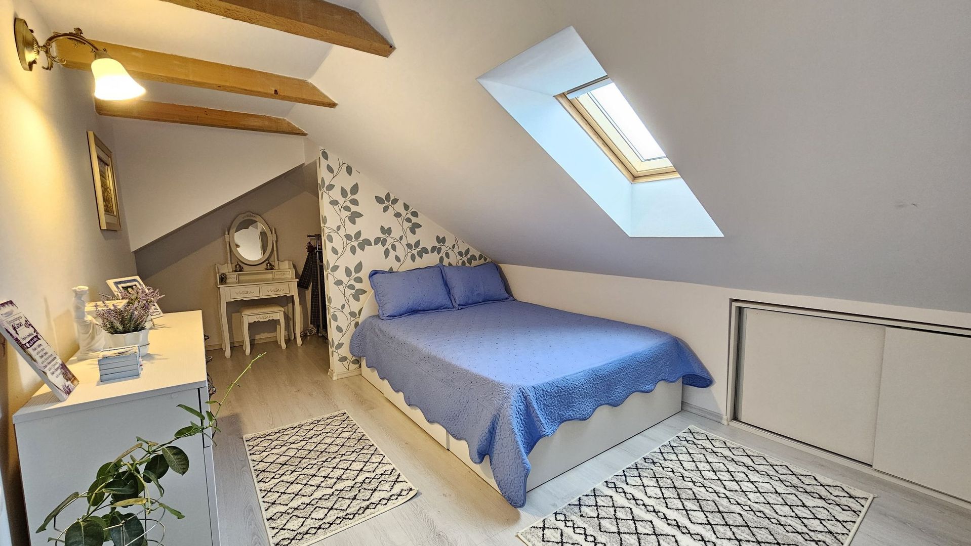 CASĂ individuală  P+M, teren 600 mp, zona M.Grecilor; - Poză 5