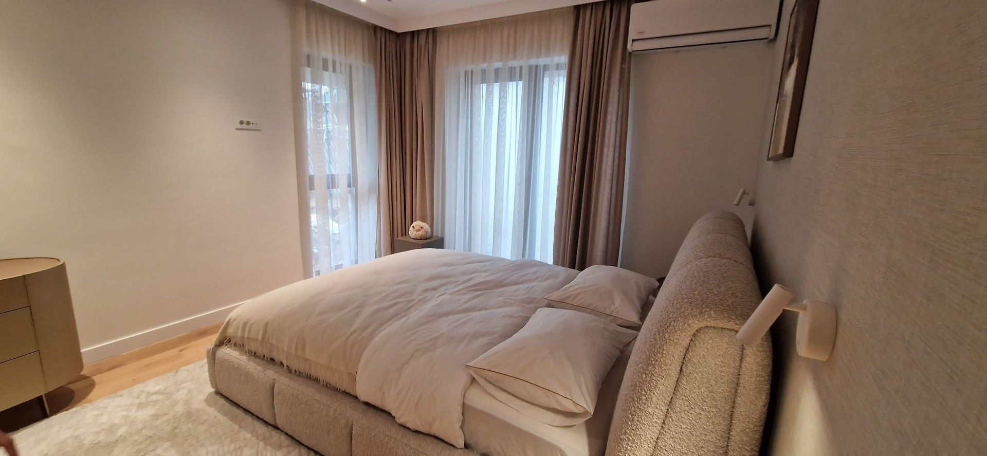 Apartament NOU 2 camere open space 43 mp Bucium 68500 euro - Poză 3
